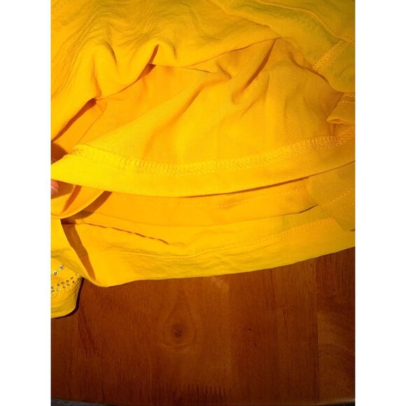 ASHLEY STEWART - Women's Yellow Shirt & Shorts Set Size Top 10/12 Shorts 14/16 - Picture 3 of 12